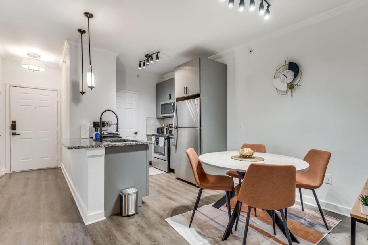 Elegant 1Br With Resort Style Pool Near The Domain 오스틴 외부 사진
